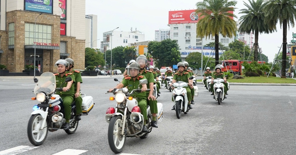 Công an thành phố Huế bắt đầu đợt cao điểm 60 ngày đêm 'làm sạch địa bàn'