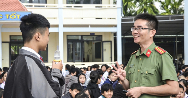 Chiến dịch 'Không một mình': Lá chắn bảo vệ trẻ em trên không gian mạng