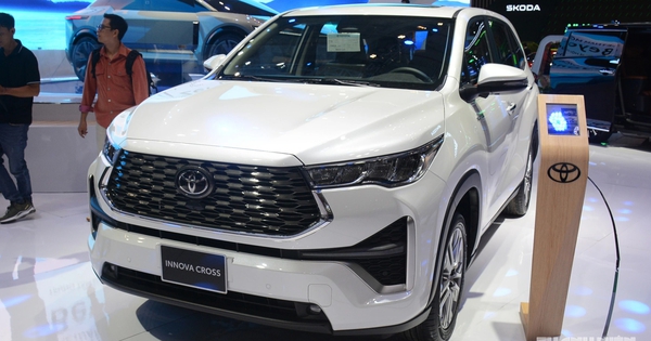 5 ô tô hybrid bán chạy nhất Việt Nam tháng 9.2026: Xe Toyota áp đảo