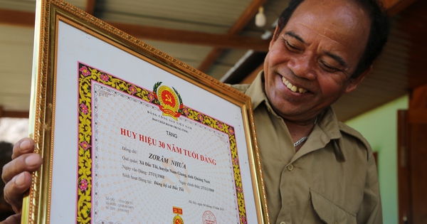 Như ánh trăng sáng ngời