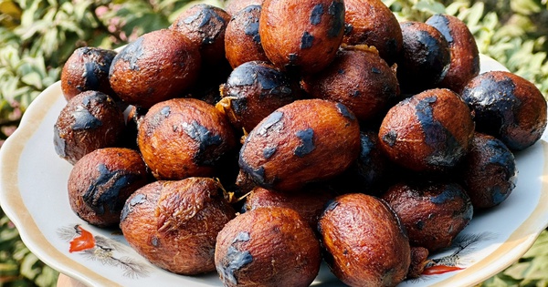 Độc đáo món cọ ỏm vùng đất Tổ