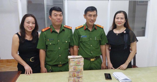 Tài khoản bất ngờ nhận 1 tỉ đồng, người phụ nữ Cần Thơ nhờ công an trả lại người chuyển nhầm