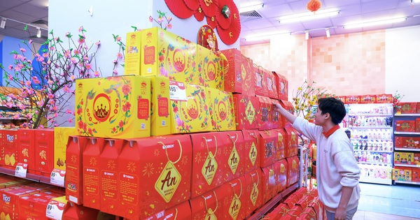 Khi mua sắm hiện đại trở thành thói quen mới của người Việt