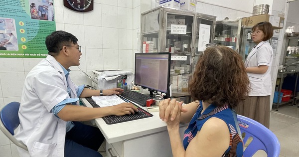 TP.HCM quy định lương bác sĩ, điều dưỡng cao tuổi làm tại trạm y tế