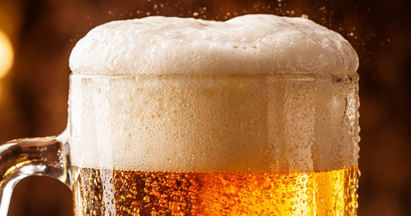 Sau khi uống rượu bia, cơ thể mất bao lâu mới đào thải hết cồn?