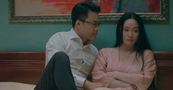 Nữ nghệ sĩ ưu tú tiết lộ 'cảnh nóng' với Hồng Đăng