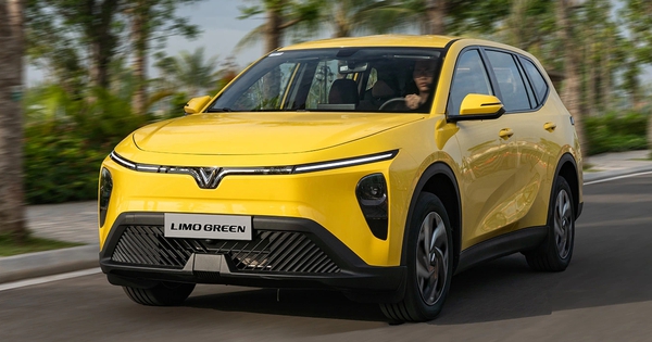 10 ô tô bán chạy nhất Việt Nam tháng 1.2026: VinFast áp đảo, Limo Green dẫn đầu