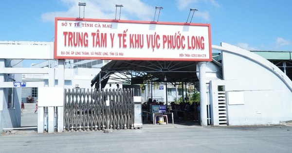 Sát tết, nhân viên y tế vẫn bị nợ lương, tính đi giao hàng để trang trải