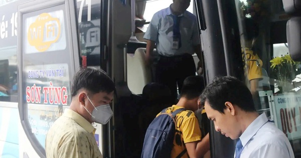 Đà Nẵng kiểm soát chặt xe khách kém an toàn, xe giường nằm 2 tầng