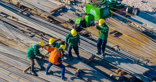 Hơn 2.600 công nhân làm việc xuyên tết tại các công trình APEC 2027