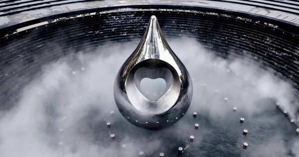 Hơn 90 ngày thần tốc hoàn thành Tượng đài Giọt nước dành tặng TP.HCM