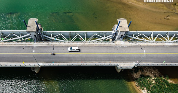 Thông xe đập dâng hạ lưu sông Trà Khúc, nối liền đôi bờ dịp tết