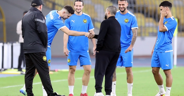 Vì sao báo hàng đầu Malaysia không hề quan tâm phát ngôn gây sốc của Tổng thư ký AFC?