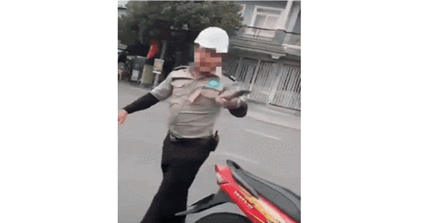 TP.HCM: Xác minh clip bảo vệ Khu đô thị Vạn Phúc hăm dọa tài xế công nghệ