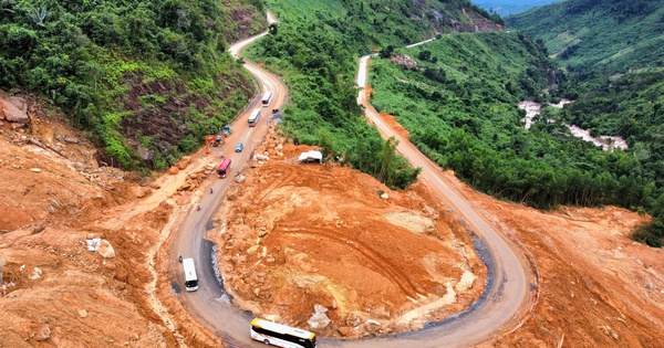 Đèo Khánh Lê cho tất cả xe lưu thông từ 5 - 18 giờ hằng ngày