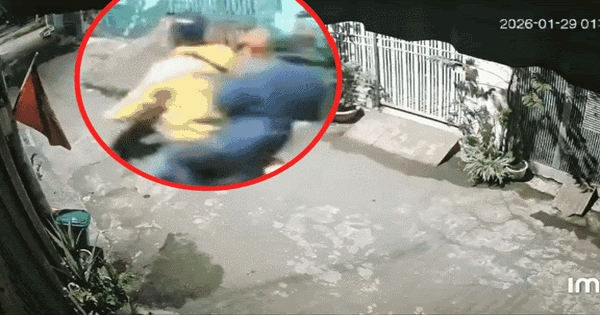 Công an TP.HCM bắt 2 người dùng súng điện tự chế trộm chó