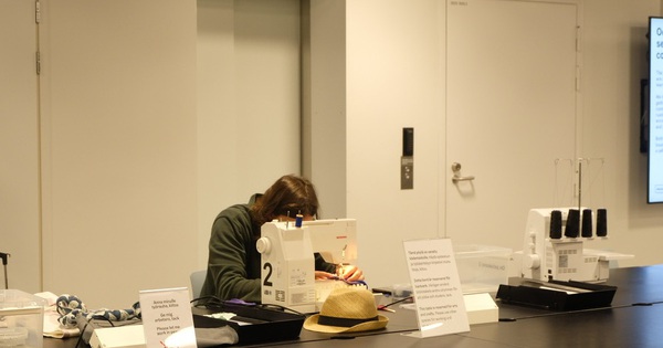 Đến thư viện không chỉ để đọc sách