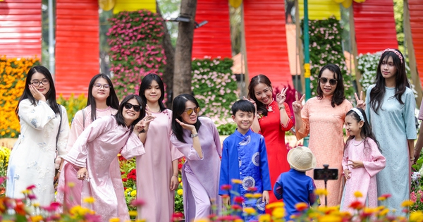 Hội Hoa Xuân Tao Đàn 2026: Sắc Ngọ Nghinh Xuân, Vững Bước Vươn Mình