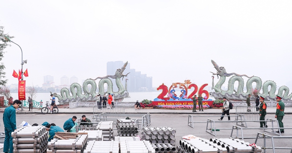 Hà Nội gấp rút lắp đặt pháo hoa đón giao thừa Tết Bính Ngọ 2026
