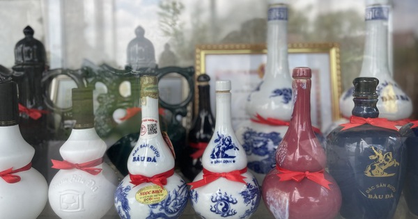 Làng nghề rượu Bàu Đá Cù Lâm: Hương vị truyền thống giữa thách thức hiện đại