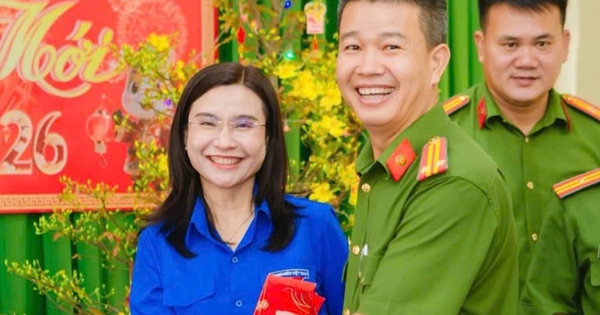 T.Ư Đoàn thăm và động viên các đơn vị làm nhiệm vụ trực tết tại TP.HCM