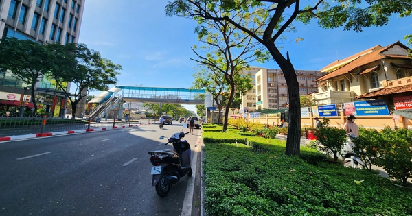 TP.HCM ngày 29 tết: Đi tìm bình yên sau những bộn bề, hối hả