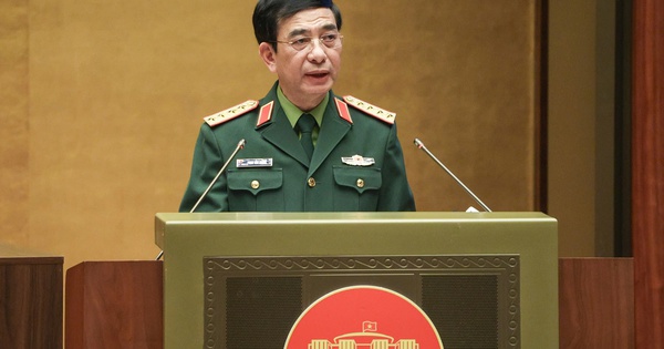 C&aacute;c tướng lĩnh qu&acirc;n đội, c&ocirc;ng an ứng cử đại biểu Quốc hội kh&oacute;a XVI