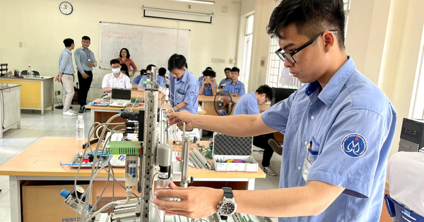 Thị trường lao động TP.HCM phục hồi nhưng đối mặt với tình trạng lệch pha kỹ năng