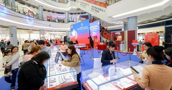 Ngày Thần Tài: Mua Vàng Lấy May Và Cơ Hội Tích Lộc Cùng PNJ