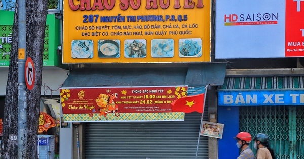 TP.HCM mùng 3 Tết: Đường thông thoáng, nhiều quán ăn nổi tiếng vẫn nghỉ