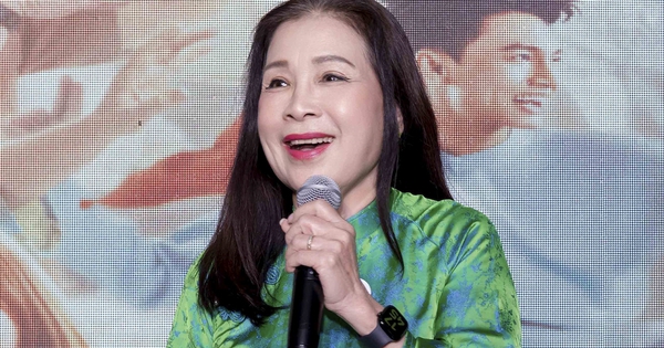 NSND Kim Xuân: 70 tuổi vẫn 'cháy' với nghề, có chồng đồng hành mỗi chuyến quay phim