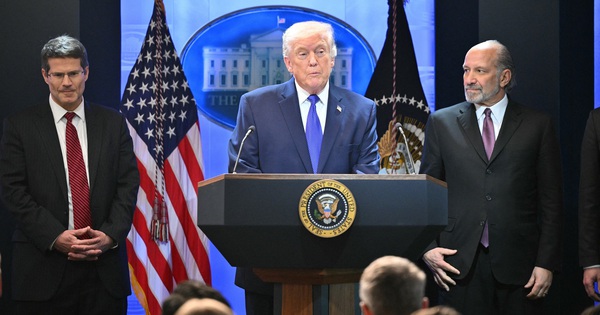 Ông Trump tuyên bố tăng thuế toàn cầu mới từ 10% lên 15%