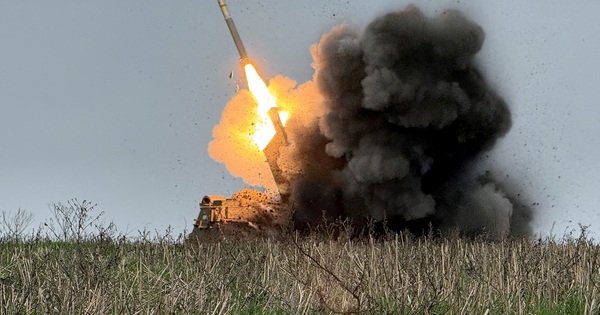 Nga-Ukraine: Không kích dồn dập, tuyên bố đối đầu và áp lực từ đồng minh EU