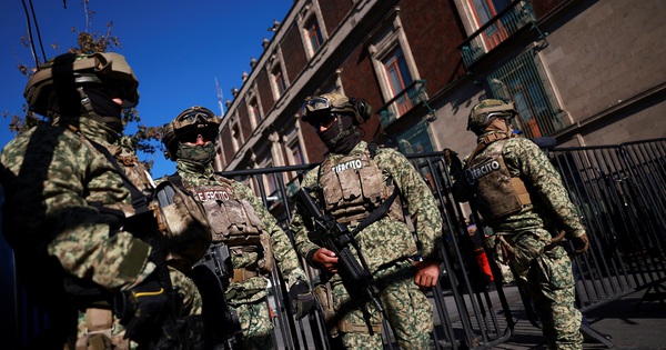 Băng nhóm ở Mexico tấn công trả thù cho trùm ma túy, hàng chục người chết