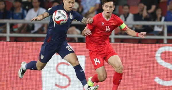 Đội tuyển Thái Lan sắp đấu trận ‘sinh tử’ giải châu Á, HLV Hudson lo sốt vó vì…