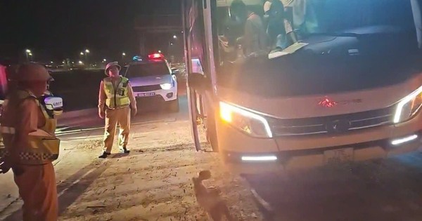 Phạt nặng xe giường nằm nhồi nhét khách trên cao tốc Vĩnh Hảo - Phan Thiết