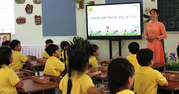 Vào lớp 1: Nên học trước hay là 'tờ giấy trắng'?