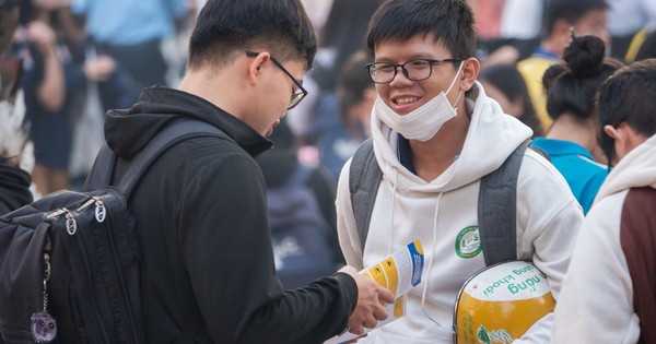 Chọn ngành dễ có việc làm ở nước ngoài hay ngành mình thích khi du học?