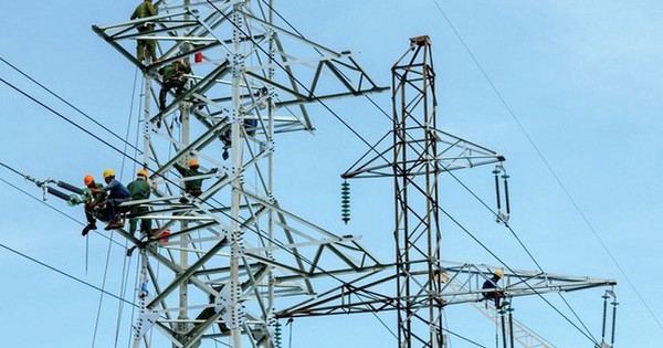 Phó thủ tướng yêu cầu EVN tăng nguồn điện trên 15%