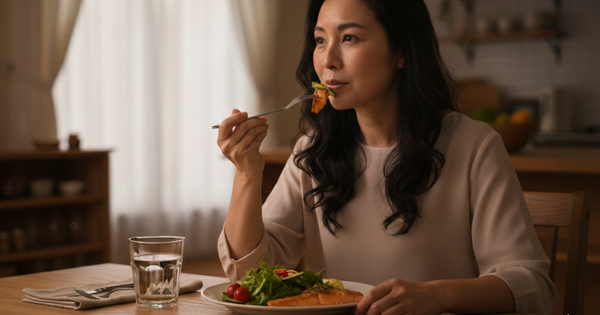 Nghiên cứu: Ăn tối giờ này, không lo huyết áp, đường huyết tăng vọt