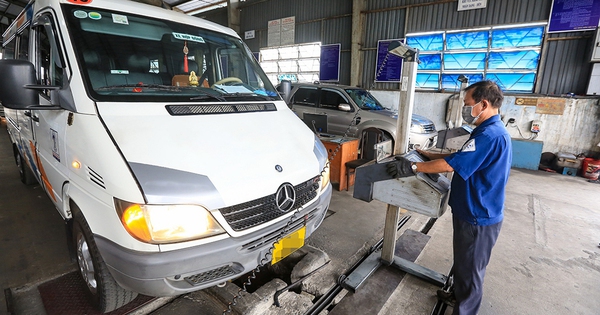'Siết' kiểm định khí thải ô tô