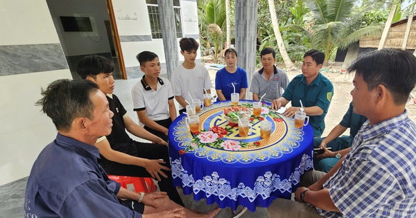 Hai anh em ruột tình nguyện lên đường nhập ngũ