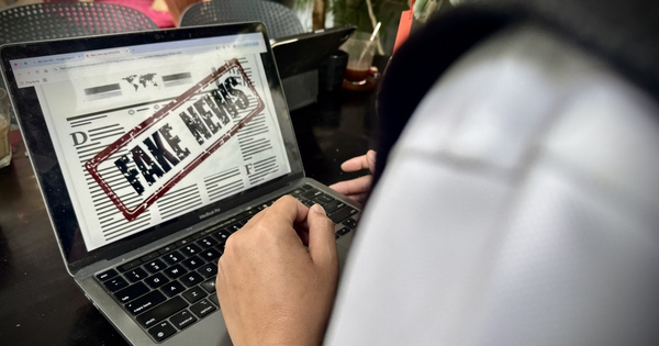 Có những người nổi tiếng sẵn sàng nộp phạt để nhận hợp đồng quảng cáo 'nổ' bạc tỉ