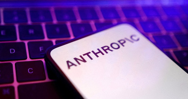 Ông Trump tẩy chay AI Claude của Anthropic