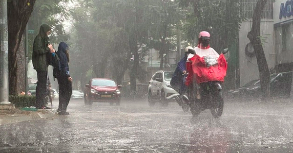 Cảnh báo mưa lớn, giông mạnh ở miền Trung, Nam bộ