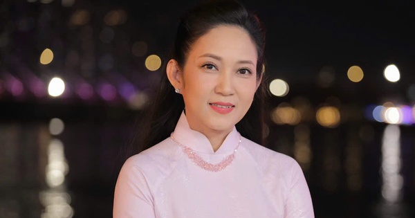 NSND Thanh Thúy ứng cử đại biểu Quốc hội khóa XVI tại TP.HCM 