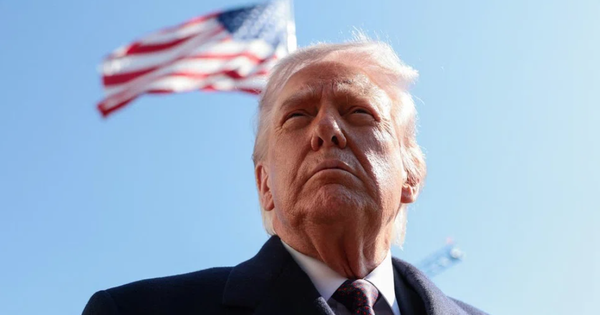 Tổng thống Trump tuyên bố chiến dịch quân sự quy mô lớn tại Iran, kêu gọi IRGC đầu hàng