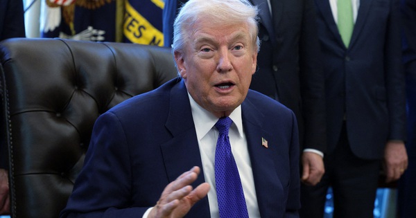 Ông Trump muốn Đại học Harvard chi 1 tỉ USD 'bồi thường'