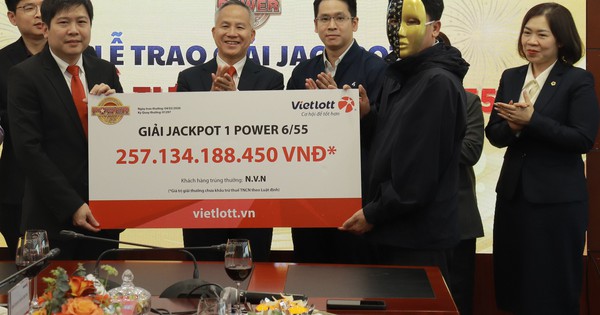 Lại có người trúng 257 tỉ đồng Vietlott sát tết, dành 6 tỉ làm từ thiện