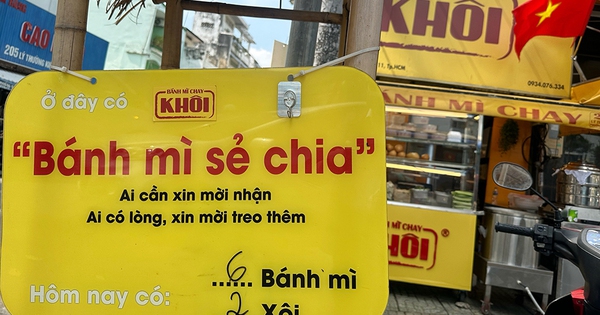 Lan tỏa trên mạng xã hội: 'Bánh mì sẻ chia' ở TP.HCM